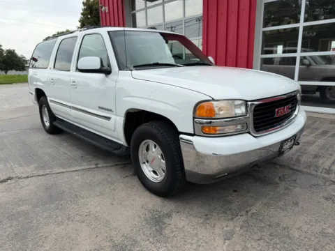 Photos of 2000 GMC Yukon XL 1500 Sport Utility for sale in Fremont, NE at Tailgate Motor Co. (Fremont South)