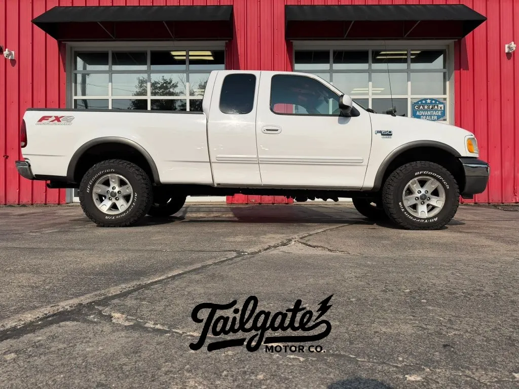 White 2003 Ford F-150 Super Cab XLT Pickup 4D 6 1/2 ft for sale in Fremont, NE
