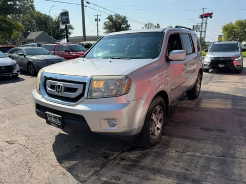 More photos of 2011 Honda Pilot Touring Sport Utility 4D at Tailgate Motor Co. (Fremont South), NE