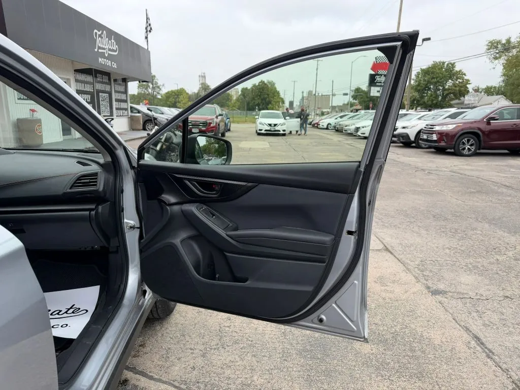 Subaru Crosstrek photo 13