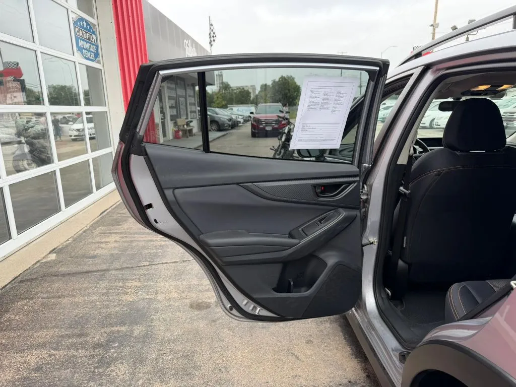 Subaru Crosstrek photo 11