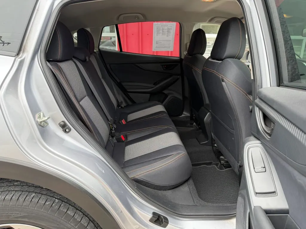 Subaru Crosstrek photo 16