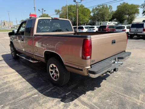 More photos of 1995 Chevrolet 1500 Extended Cab Long Bed at Tailgate Motor Co. (Fremont South), NE