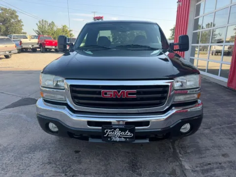 Another view of 2004 GMC Sierra 1500 Extended Cab SLE Pickup 4D 6 1/2 ft for sale in Fremont, NE at Tailgate Motor Co. (Fremont South)