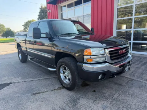 Photos of 2004 GMC Sierra 1500 Extended Cab SLE Pickup 4D 6 1/2 ft for sale in Fremont, NE at Tailgate Motor Co. (Fremont South)