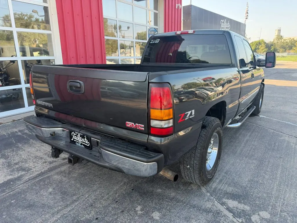 GMC Sierra photo 7