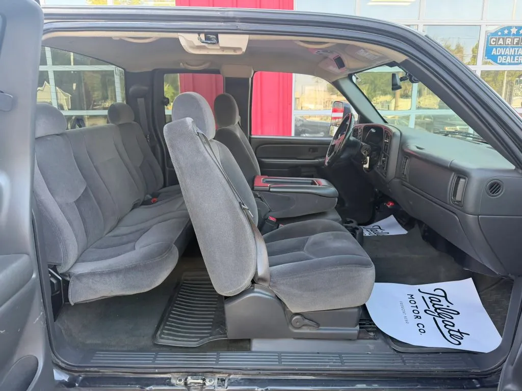 GMC Sierra photo 14