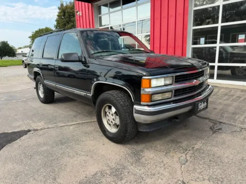 Photos of 1999 Chevrolet Tahoe Sport Utility 4D for sale in Fremont, NE at Tailgate Motor Co. (Fremont South)