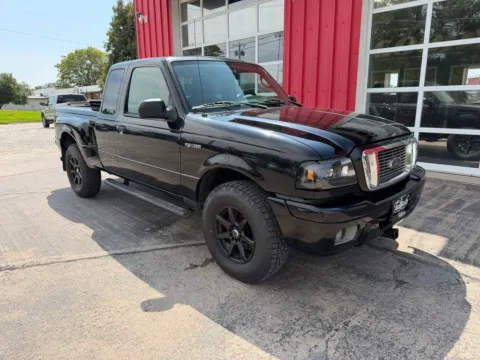 Photos of 2004 Ford Ranger Super Cab XLT Pickup 4D 6 ft for sale in Fremont, NE at Tailgate Motor Co. (Fremont South)
