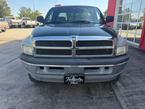 Another view of 1998 Dodge Ram 2500 Quad Cab Short Bed for sale in Fremont, NE at Tailgate Motor Co. (Fremont South)