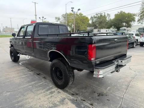 More photos of 1989 Ford F350 XLT Lariat Crew Cab 4WD at Tailgate Motor Co. (Fremont South), NE