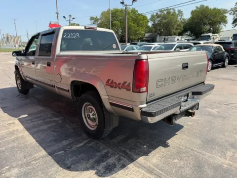 More photos of 1999 Chevrolet 2500 Crew Cab Short Bed at Tailgate Motor Co. (Fremont South), NE