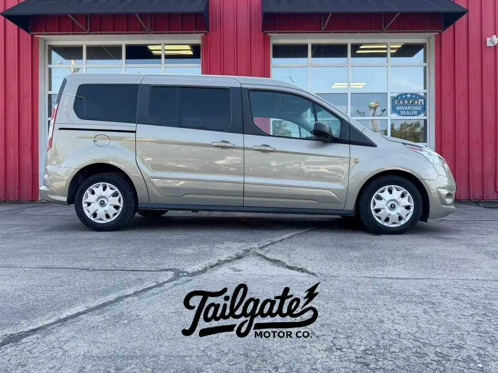Gold 2016 Ford Transit Connect Passenger XLT Van 4D for sale in Fremont, NE