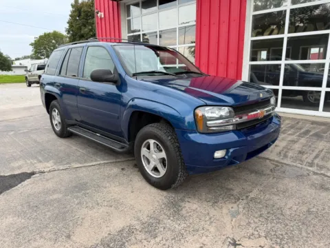 Photos of 2006 Chevrolet Trailblazer LS Sport Utility 4D for sale in Fremont, NE at Tailgate Motor Co. (Fremont South)