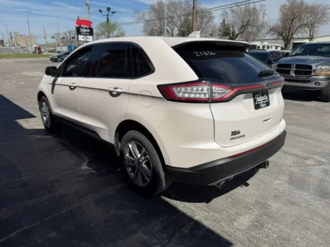 More photos of 2017 Ford Edge SEL Sport Utility 4D at Tailgate Motor Co. (Fremont South), NE