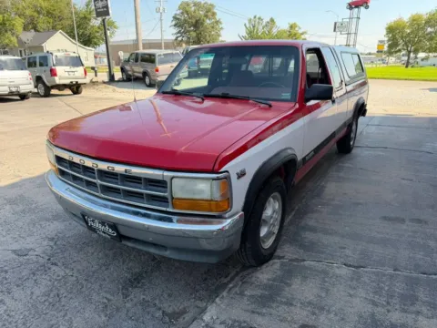 More photos of 1994 Dodge Dakota Club Cab Pickup at Tailgate Motor Co. (Fremont South), NE