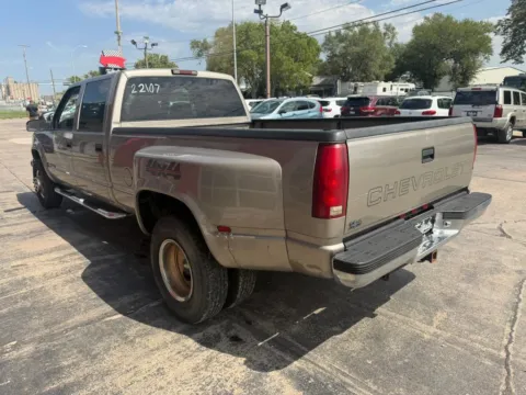 More photos of 2000 Chevrolet 3500 Crew Cab Long Bed at Tailgate Motor Co. (Fremont South), NE