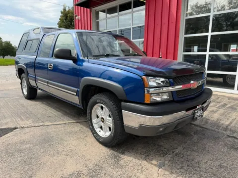 Photos of 2004 Chevrolet Silverado 1500 Extended Cab Z71 Pickup 4D 6 1/2 ft for sale in Fremont, NE at Tailgate Motor Co. (Fremont South)