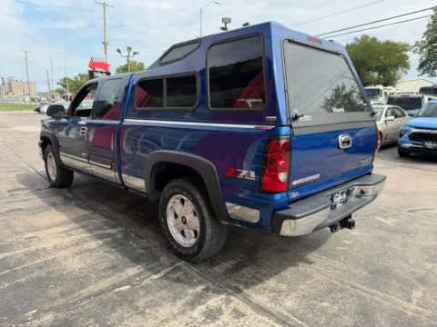 More photos of 2004 Chevrolet Silverado 1500 Extended Cab Z71 Pickup 4D 6 1/2 ft at Tailgate Motor Co. (Fremont South), NE