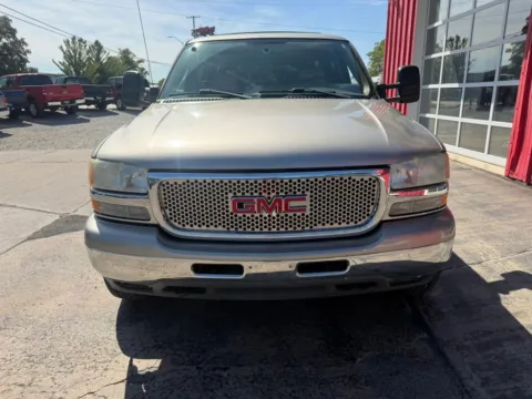 Another view of 2001 GMC Yukon XL 2500 Sport Utility for sale in Fremont, NE at Tailgate Motor Co. (Fremont South)