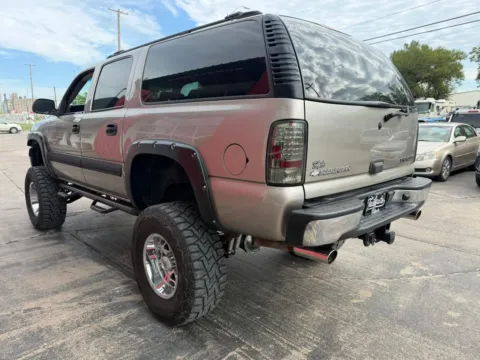 More photos of 2003 Chevrolet Suburban 2500 LS Sport Utility 4D at Tailgate Motor Co. (Fremont South), NE