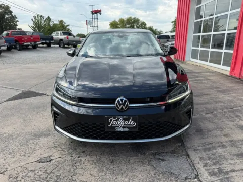Another view of 2025 Volkswagen Jetta 1.5T SE Sedan 4D for sale in Fremont, NE at Tailgate Motor Co. (Fremont South)