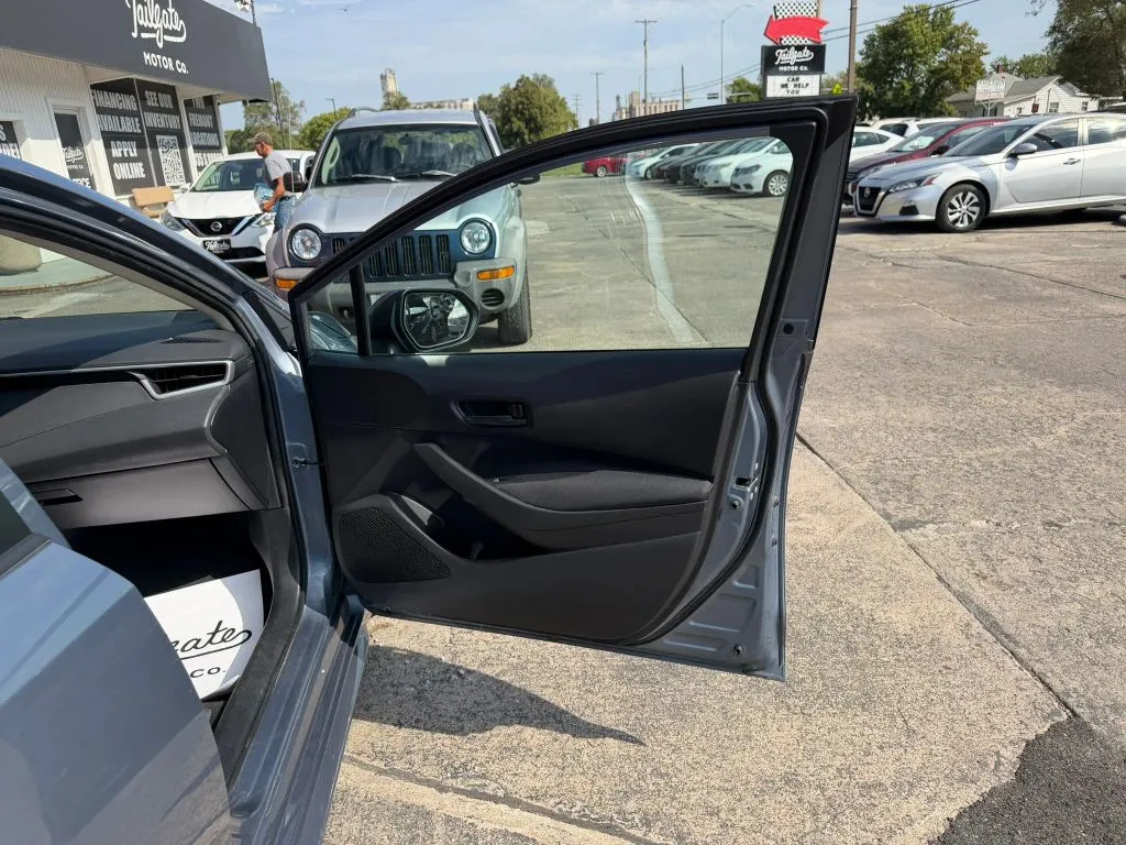 Toyota Corolla photo 13