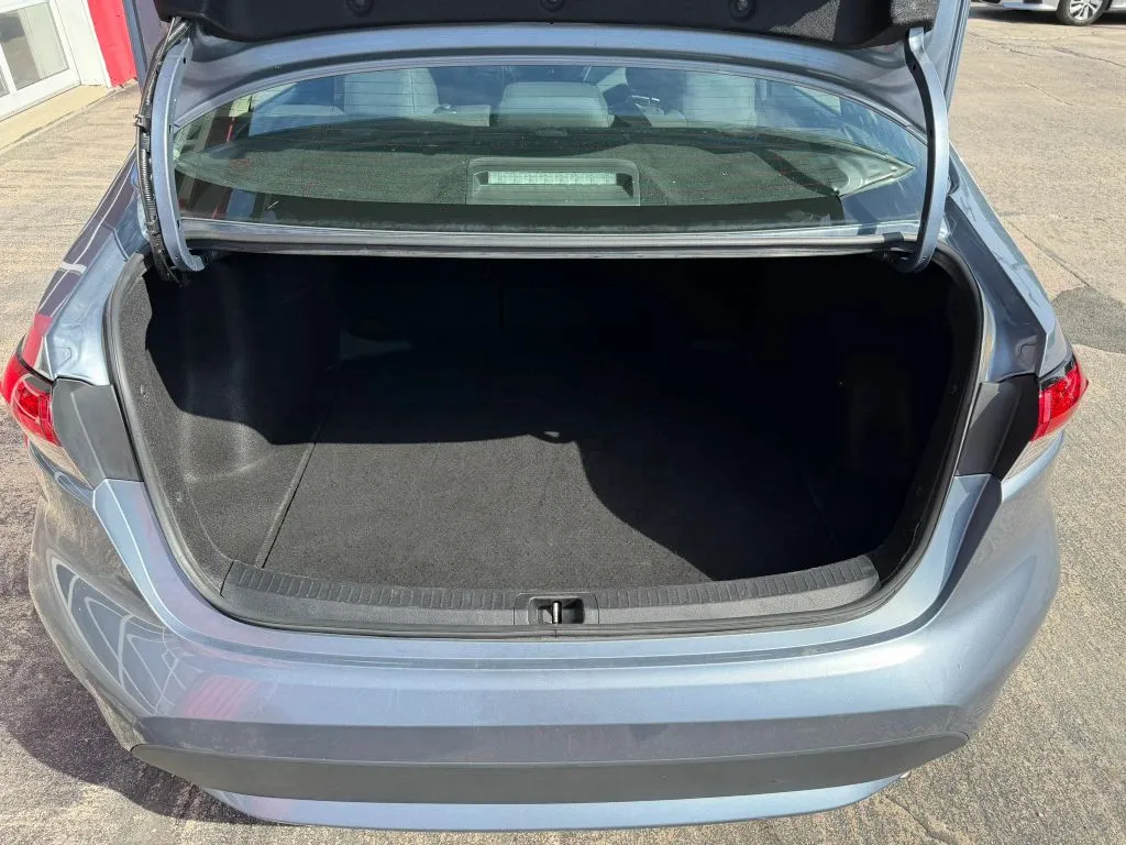 Toyota Corolla photo 12