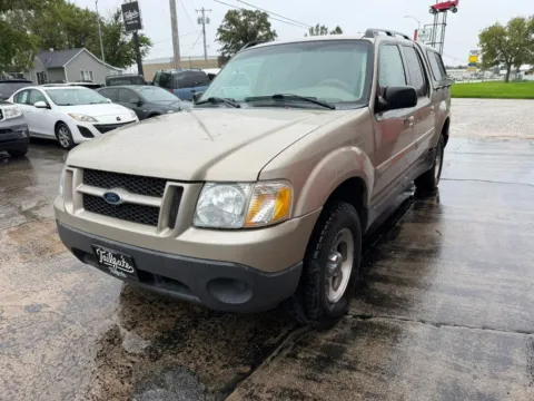 More photos of 2004 Ford Explorer Sport Trac XLT Sport Utility Pickup 4D at Tailgate Motor Co. (Fremont South), NE