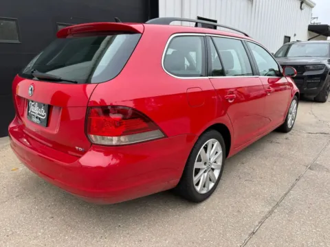 More photos of 2011 Volkswagen Jetta TDI SportWagen Sport Wagon 4D at Tailgate Motor Co. (Fremont South), NE