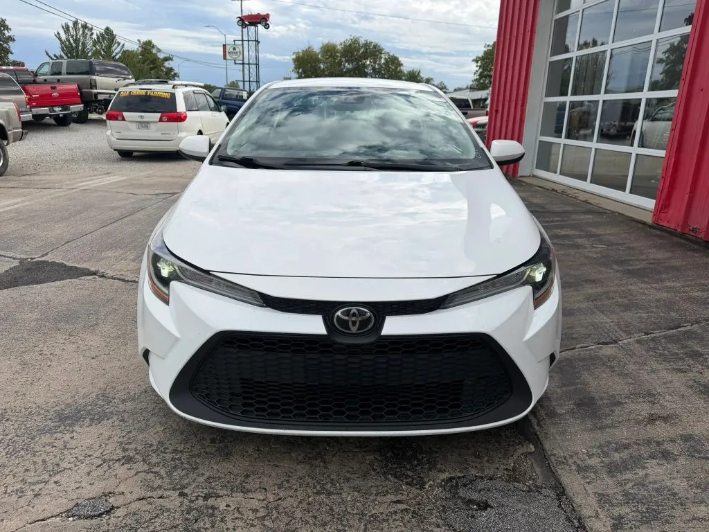 Toyota Corolla photo 3