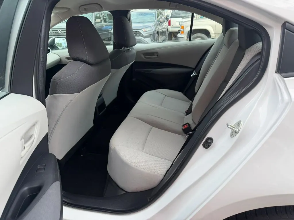 Toyota Corolla photo 11