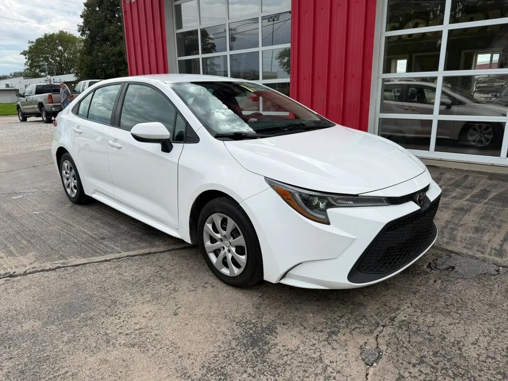 Toyota Corolla photo 2