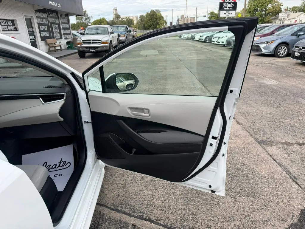 Toyota Corolla photo 12