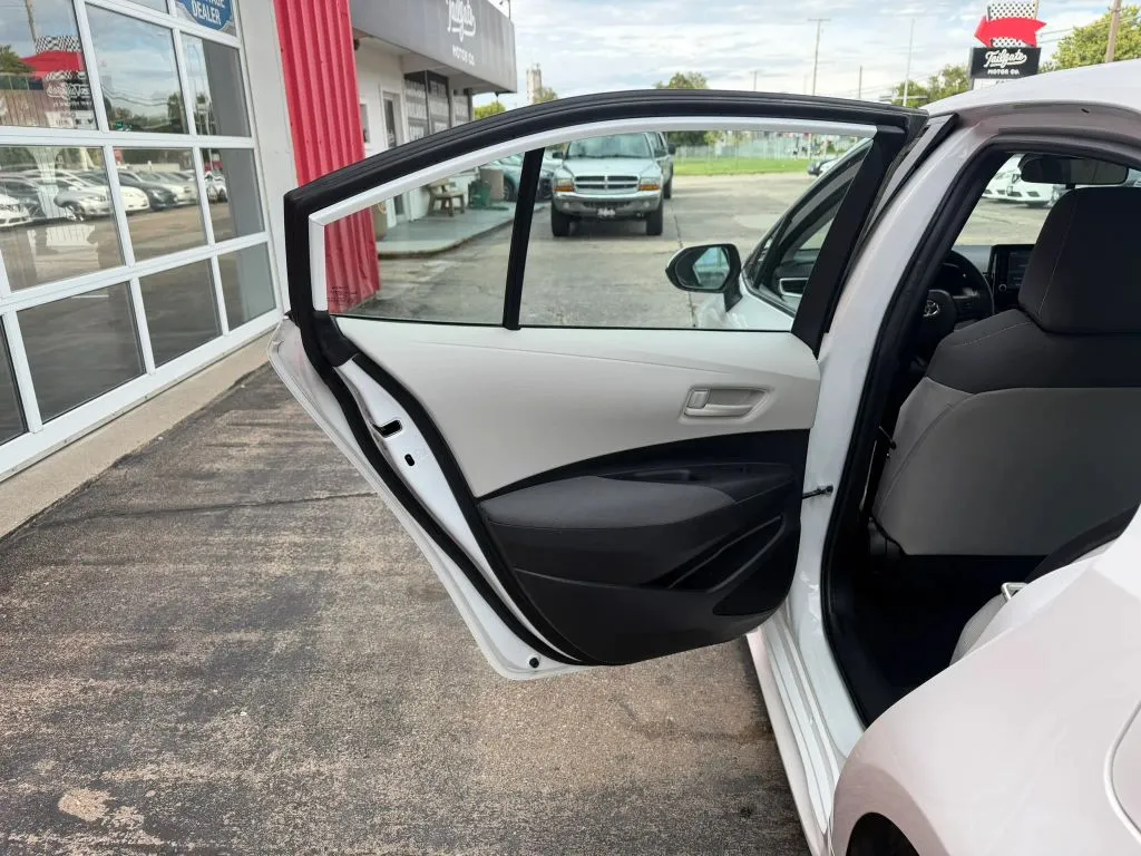 Toyota Corolla photo 10