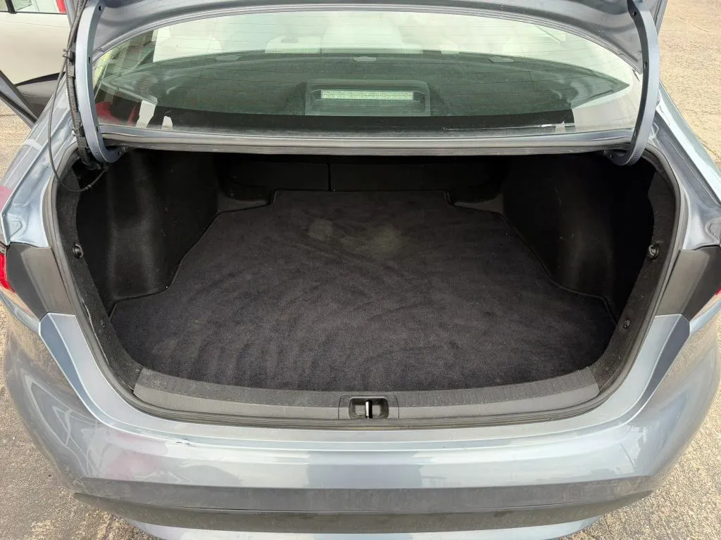 Toyota Corolla photo 12
