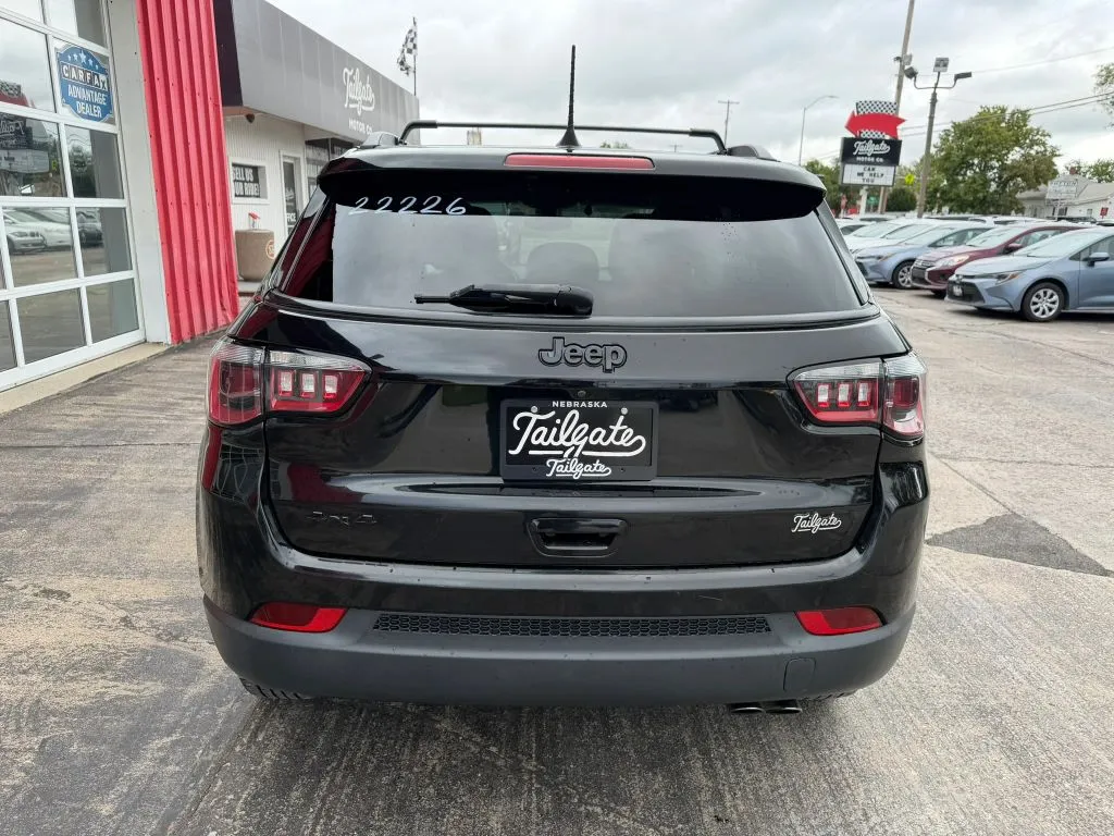 Jeep Compass photo 6
