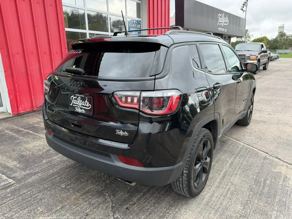Jeep Compass photo 7