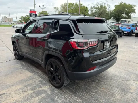 More photos of 2021 Jeep Compass Altitude Sport Utility 4D at Tailgate Motor Co. (Fremont South), NE