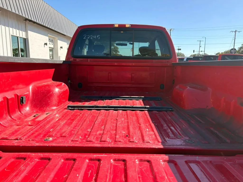 Ford F-250 photo 8