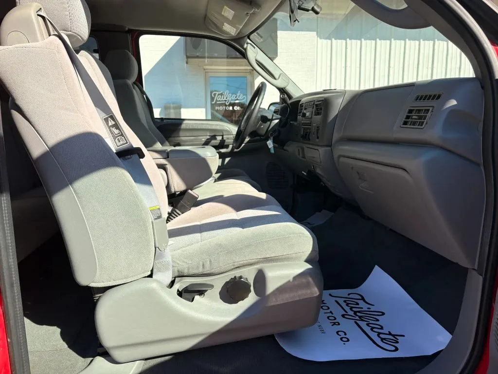 Ford F-250 photo 12