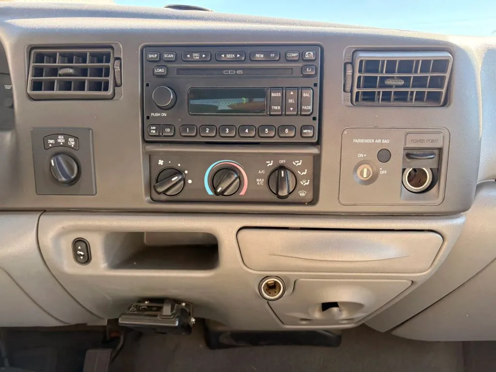 Ford F-250 photo 20