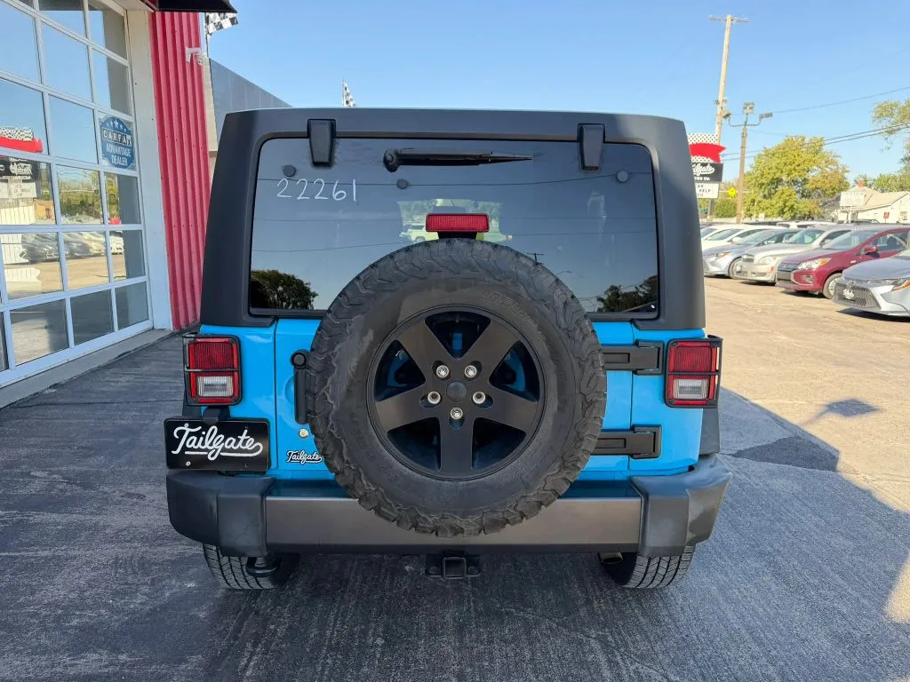 Jeep Wrangler photo 6