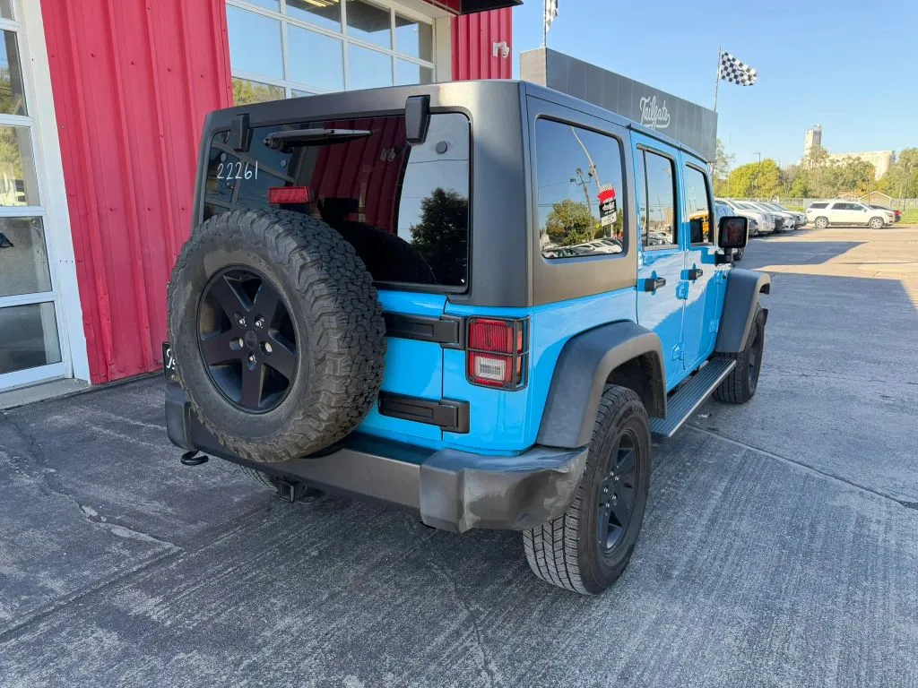 Jeep Wrangler photo 7