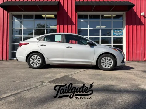 Silver 2021 Hyundai Accent SE Sedan 4D for sale in Fremont, NE