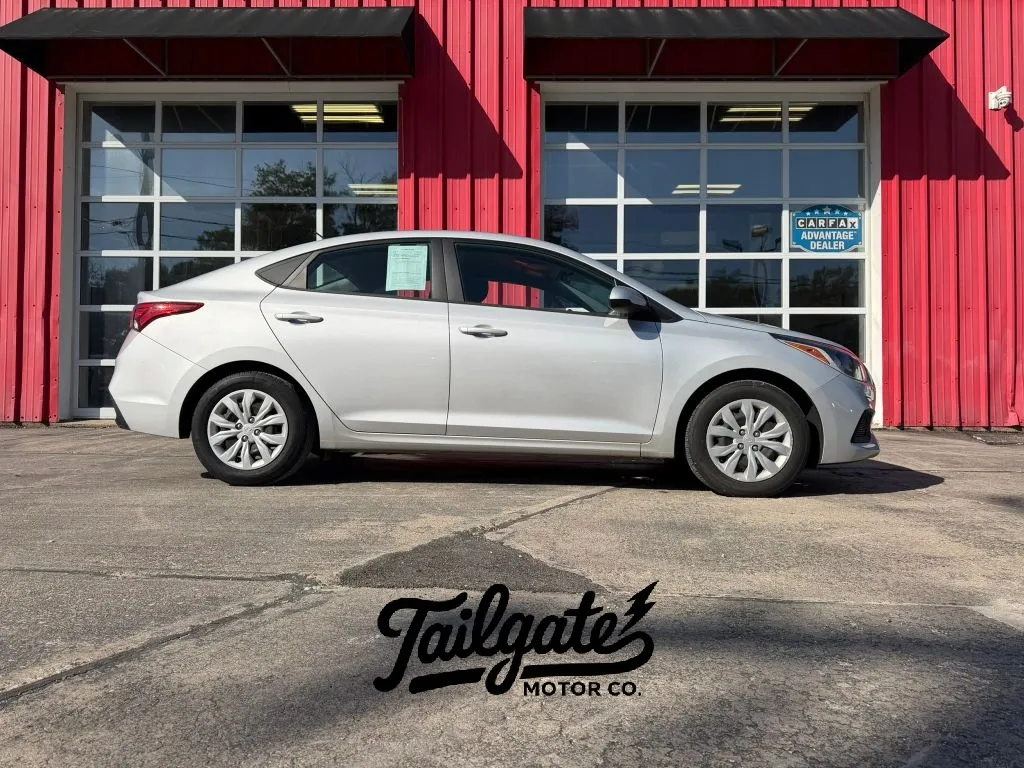 2021 Hyundai Accent SE