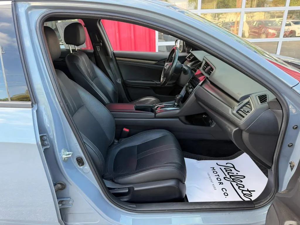 Honda Civic photo 14