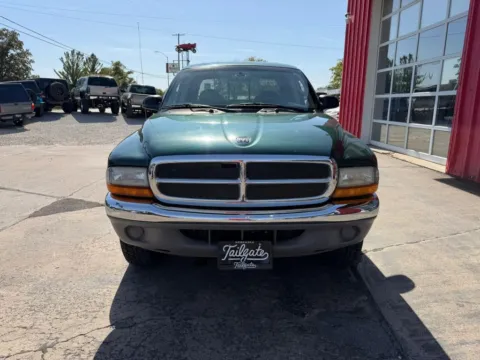 Another view of 2001 Dodge Dakota Quad Cab Pickup for sale in Fremont, NE at Tailgate Motor Co. (Fremont South)