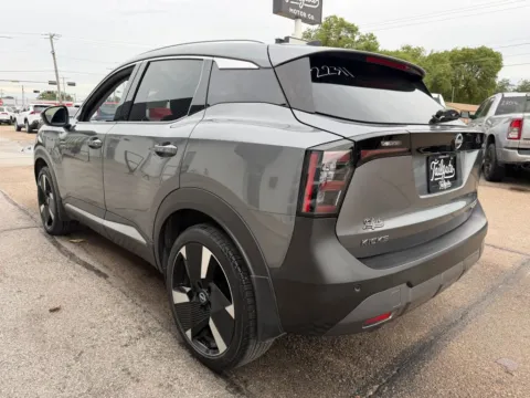 More photos of 2025 Nissan Kicks SR Sport Utility 4D at Tailgate Motor Co. (Fremont South), NE