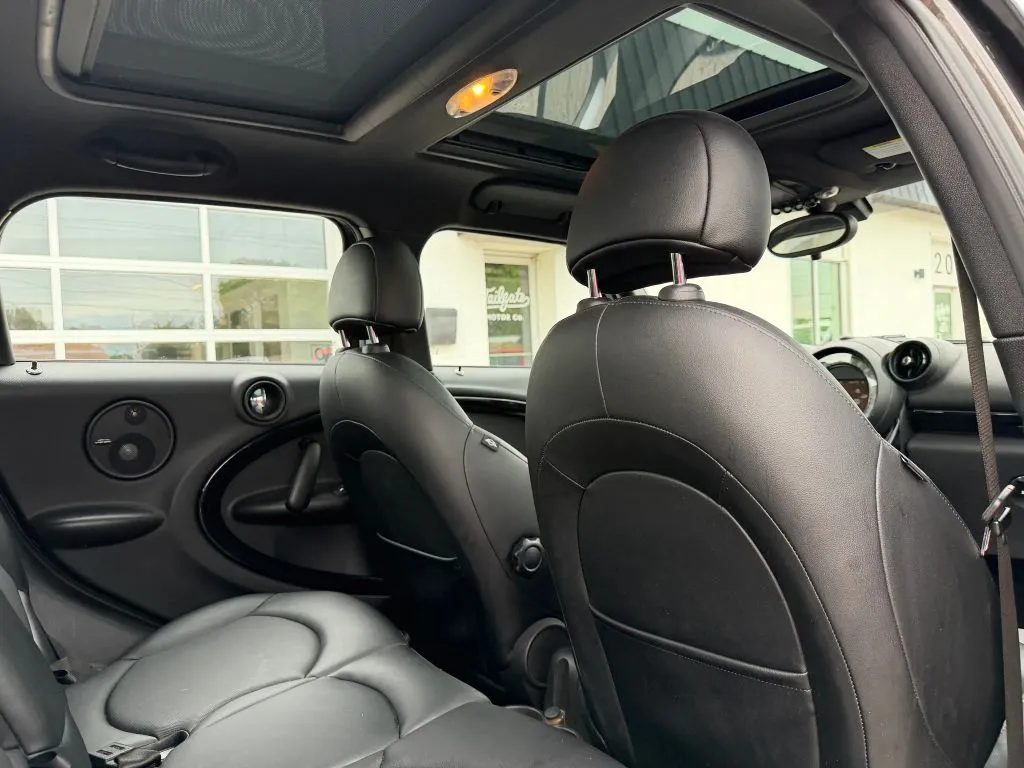 Mini Countryman photo 11